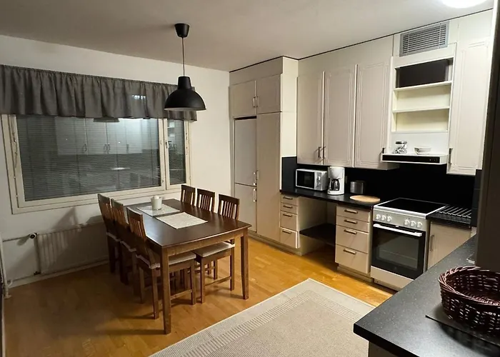 Spacious Flat Near The Center *